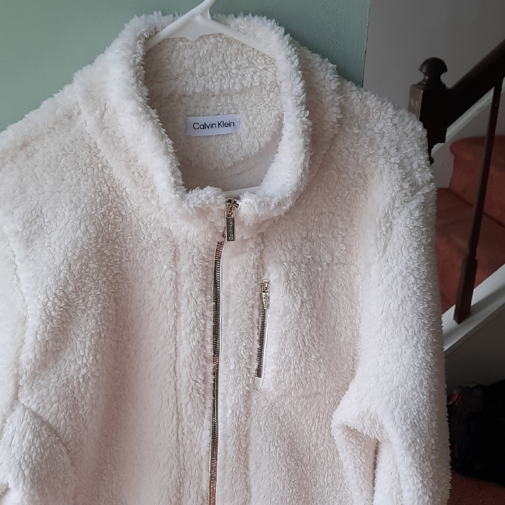 Calvin Klein Women's White Fleece Jacket